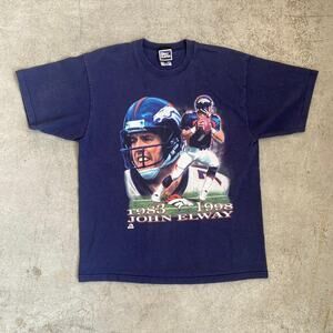 Vintage 1998 Pro Player John Elway NFL Denver Broncos Football Graphic T Shirt